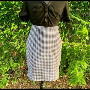 New York & Co. Pencil skirt, blue plaid, sz. L